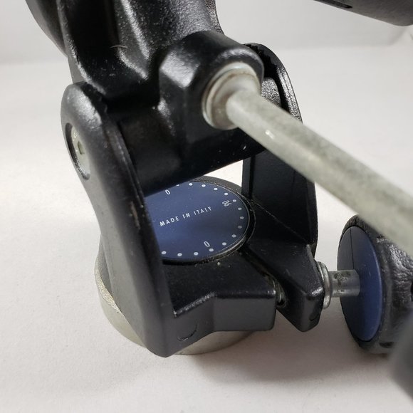 Manfrotto 141RC 3-way pan/tilt tripod head - Picture 2 of 9